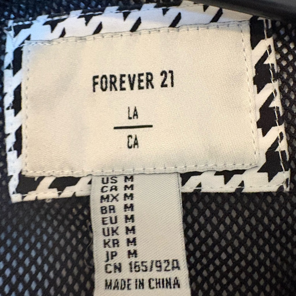 Forever 21 jacket - Picture 3 of 3